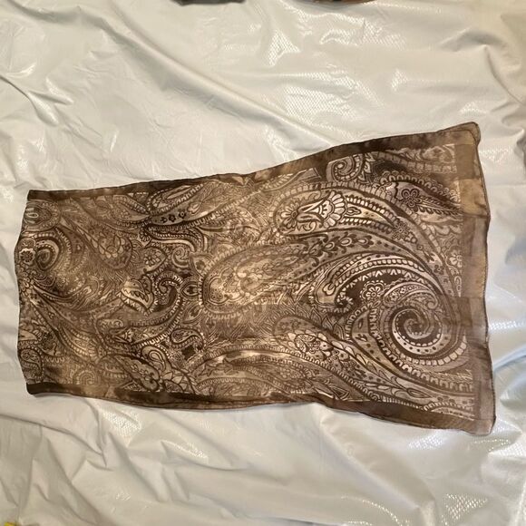 Vintage Halston Brown Paisley Semi Sheer Rectangular Scarf - Picture 8 of 12